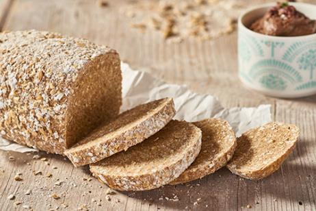 Haferflocken-Mandel-Brot